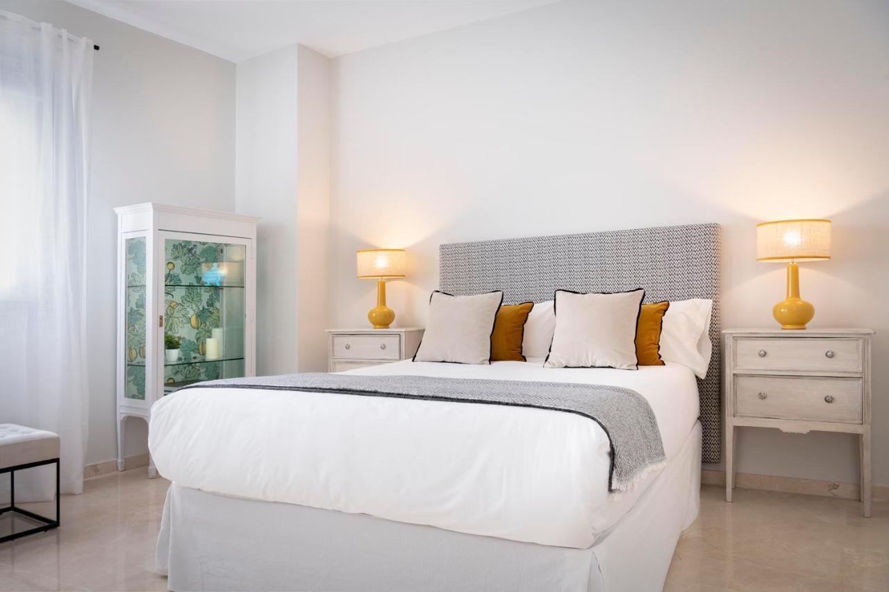 Magno Apartments Ruisenor Севилья Экстерьер фото