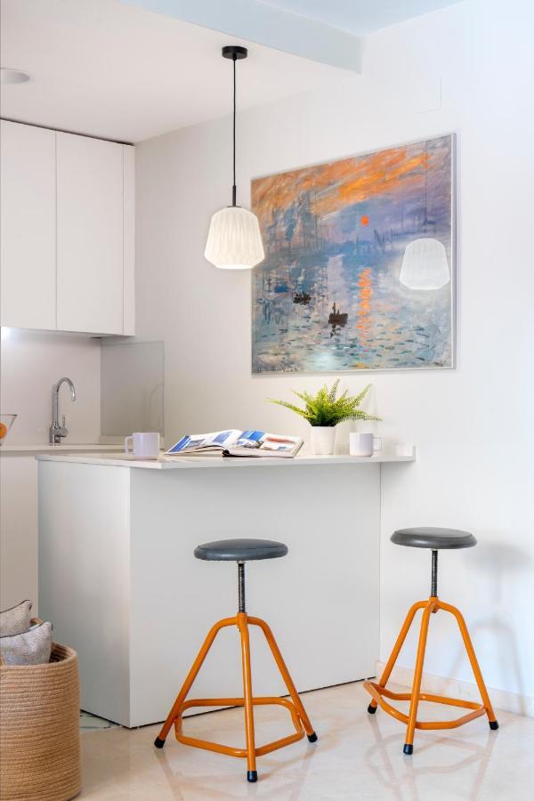 Magno Apartments Ruisenor Севилья Экстерьер фото